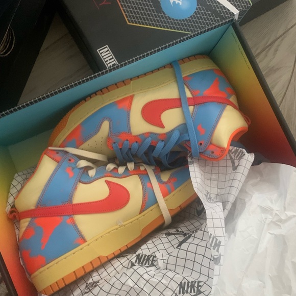Other - Nike dunk hi 1985 sp